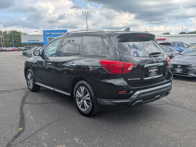 Used 2020 Nissan Pathfinder SL FWD image 5