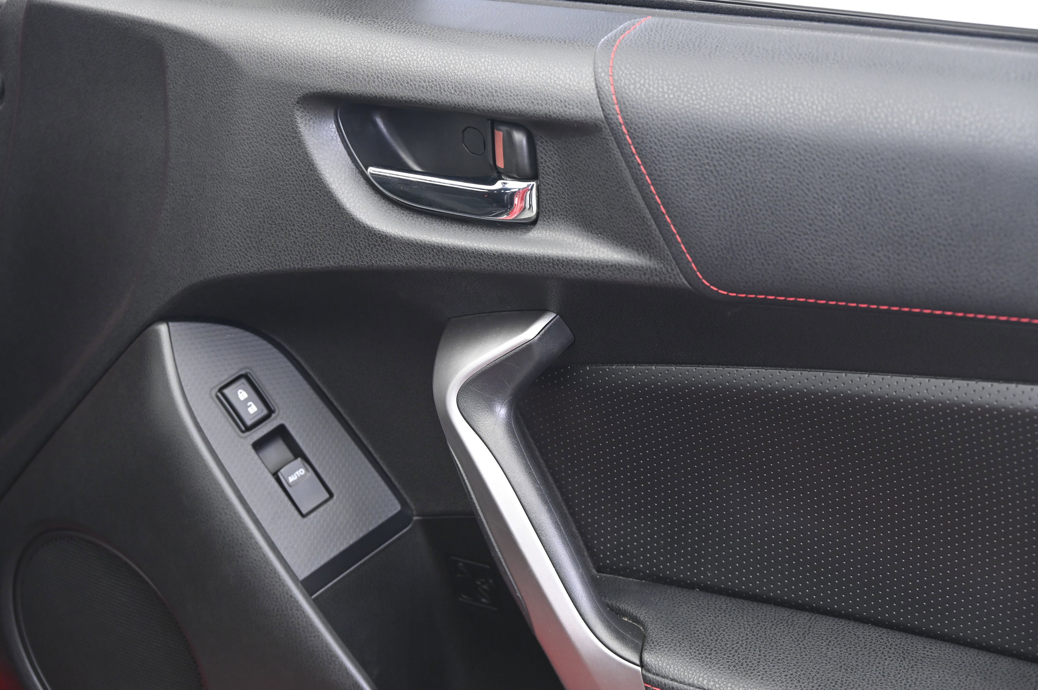 Used 2013 Scion FR-S image 18