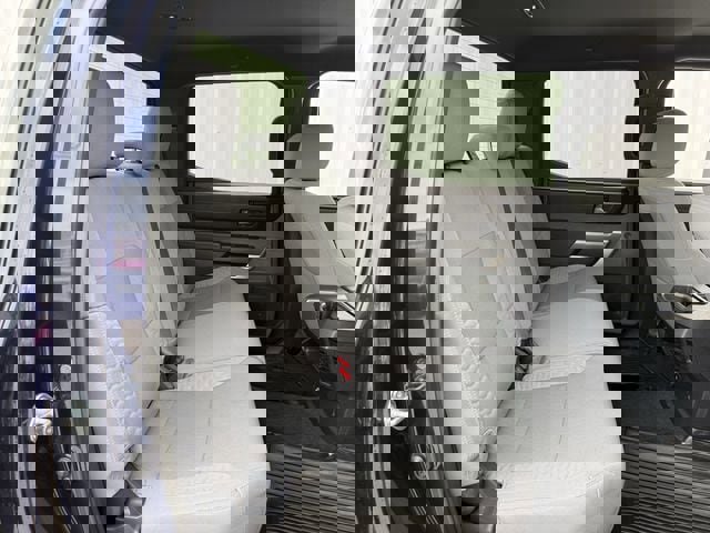 Used 2025 Toyota Tundra SR5 AWD/4WD image 32