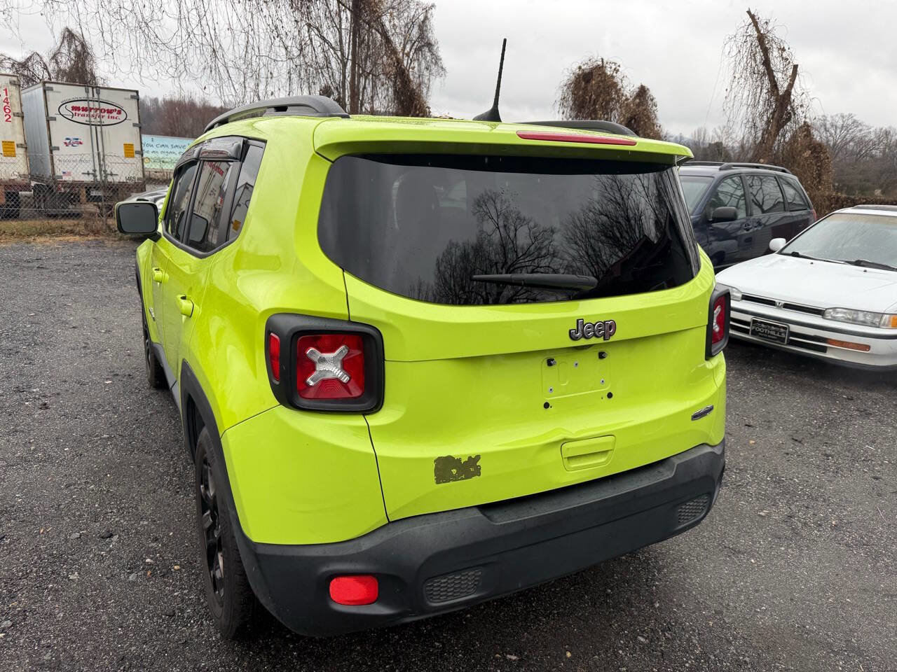 Used 2018 Jeep Renegade Latitude image 10