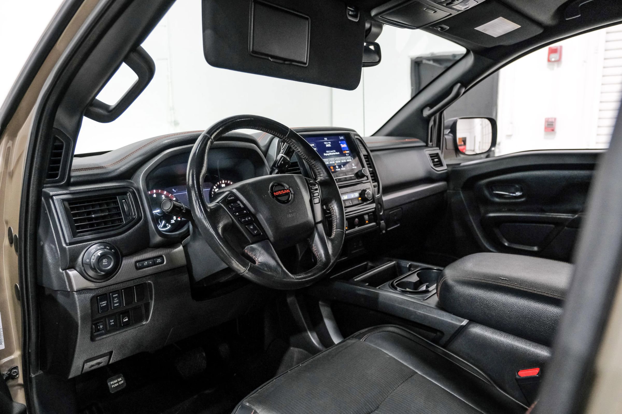 Used 2021 Nissan Titan PRO-4X w/ Off Road Protection Package image 18