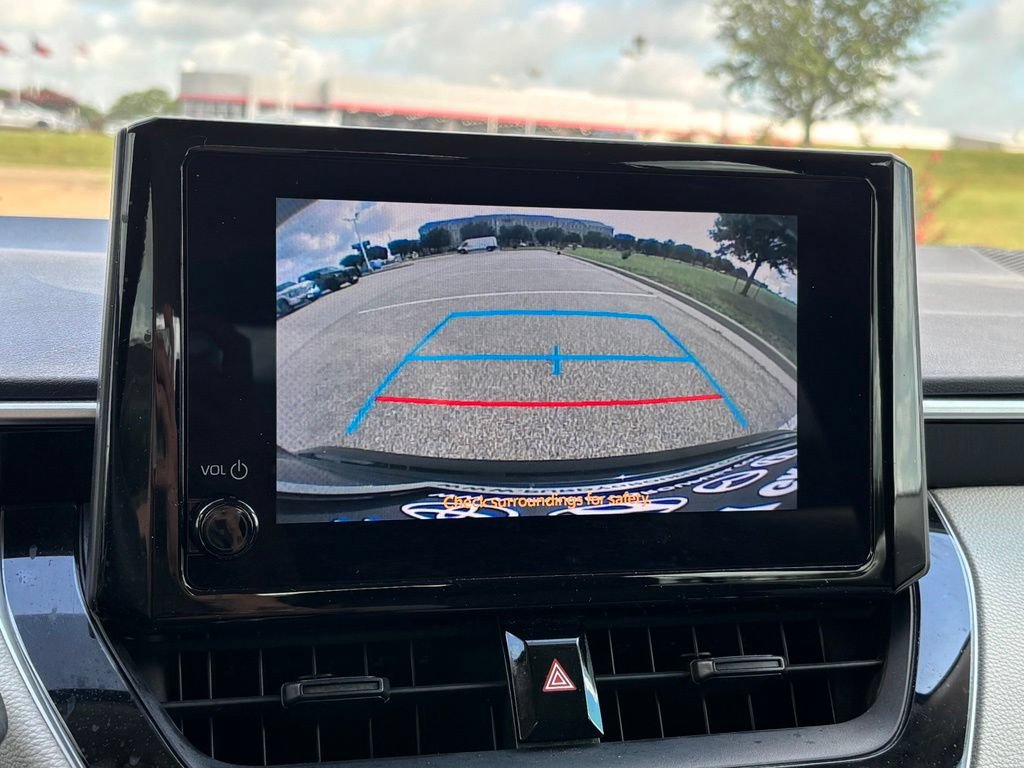 Used 2023 Toyota Corolla LE FWD image 18