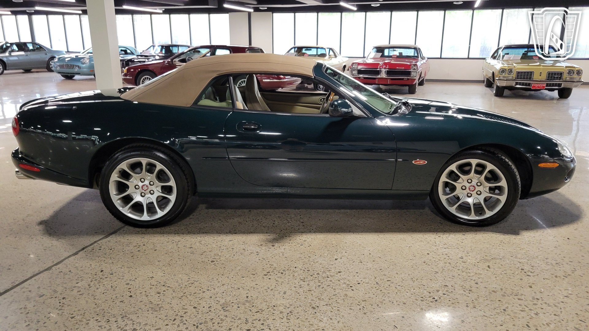 Used 2000 Jaguar XK8 Convertible RWD image 40