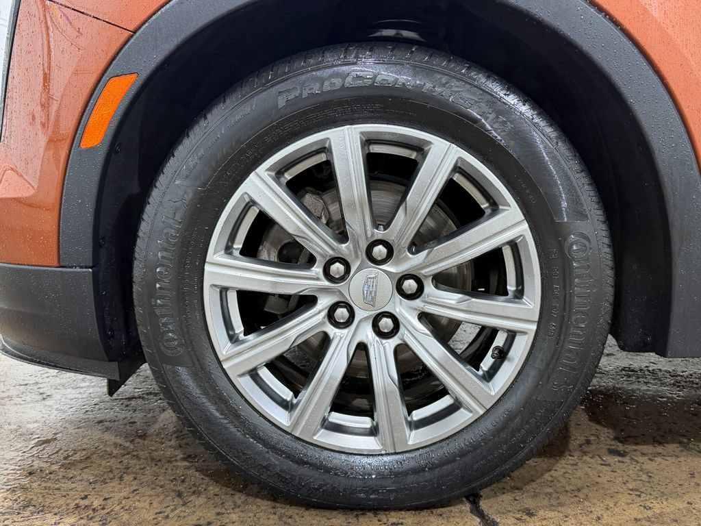 Used 2019 Cadillac XT4 Premium Luxury FWD image 12