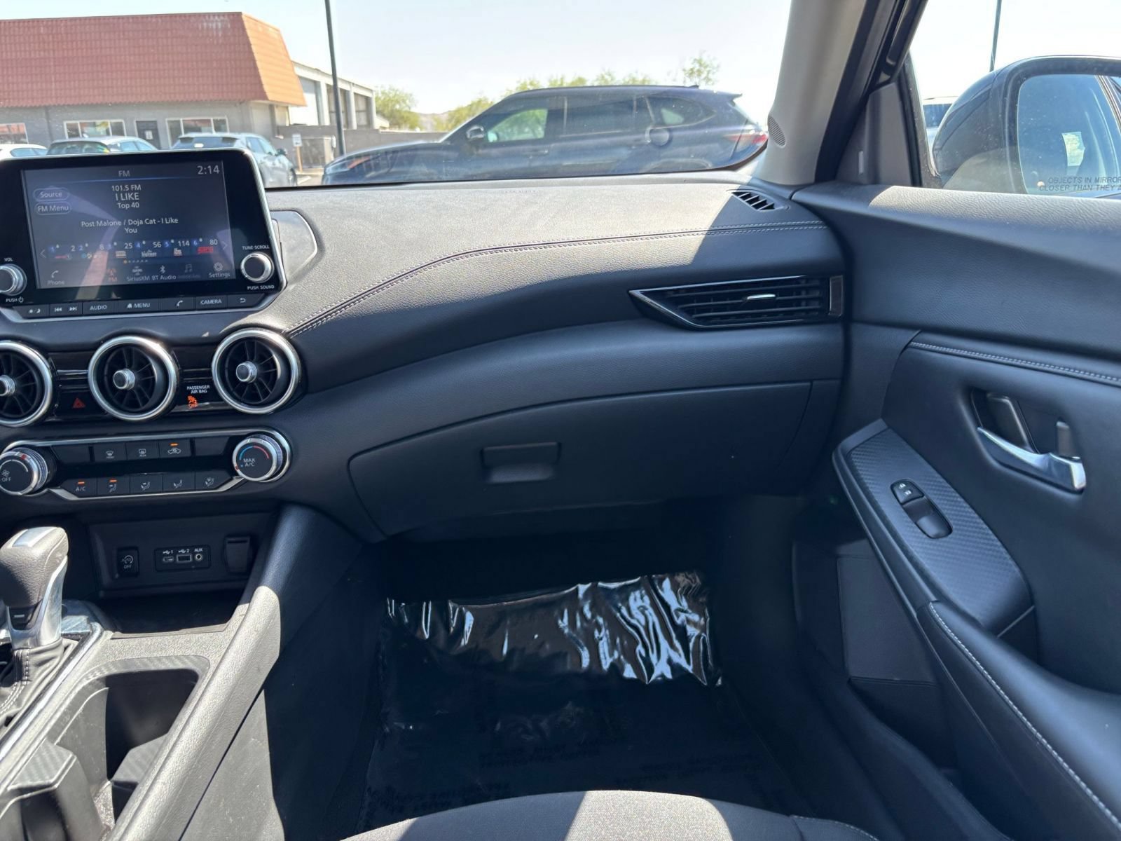 Used 2025 Nissan Sentra SV FWD image 28