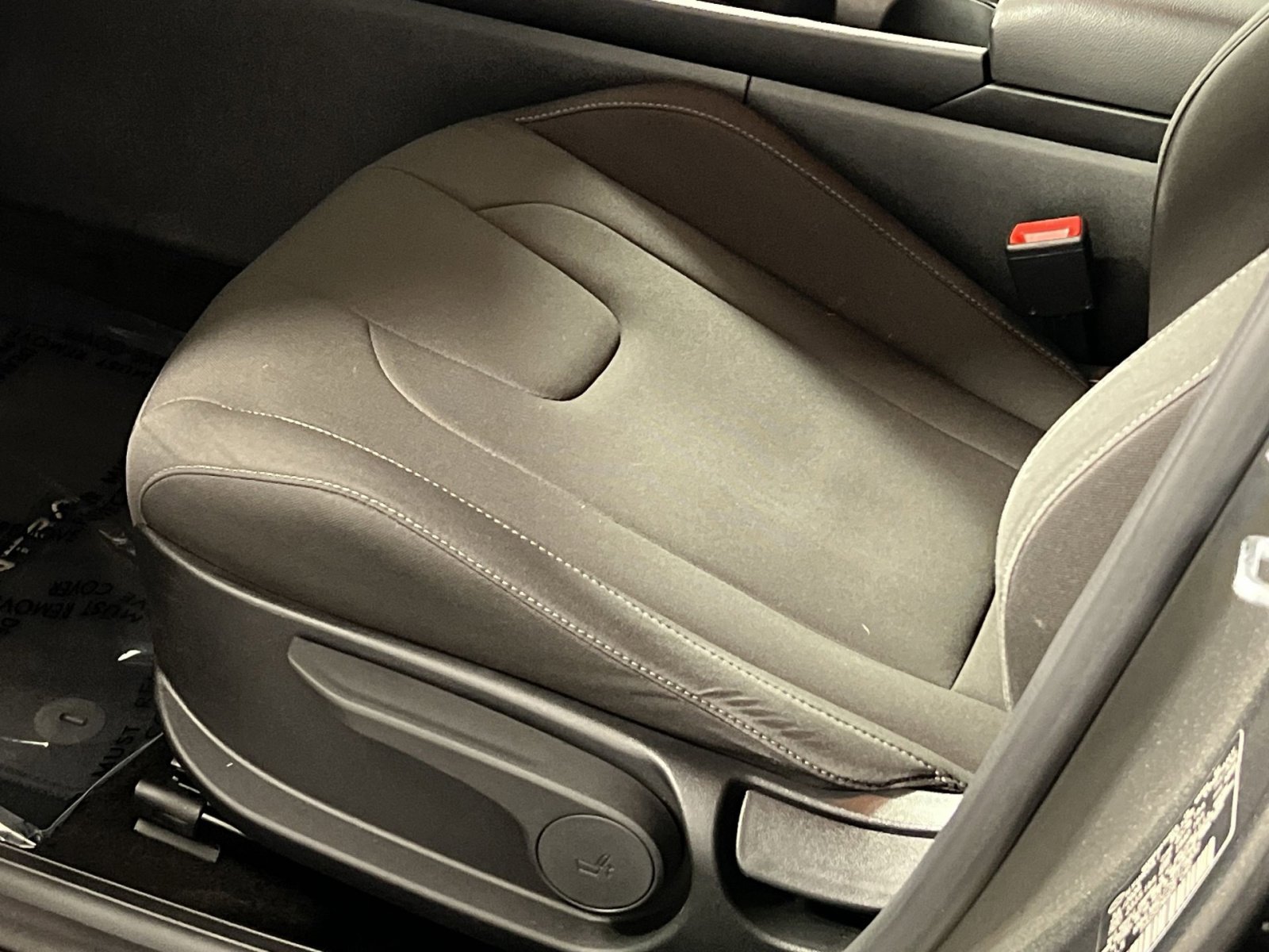 Used 2025 Hyundai Elantra Blue image 14