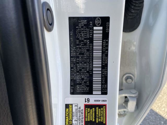 Used 2025 Toyota Camry LE image 32