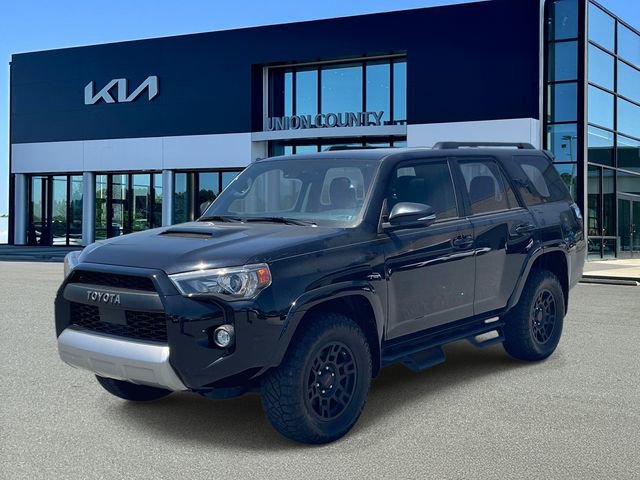 Used 2023 Toyota 4Runner TRD Off-Road Premium w/ Moonroof Package AWD/4WD image 3