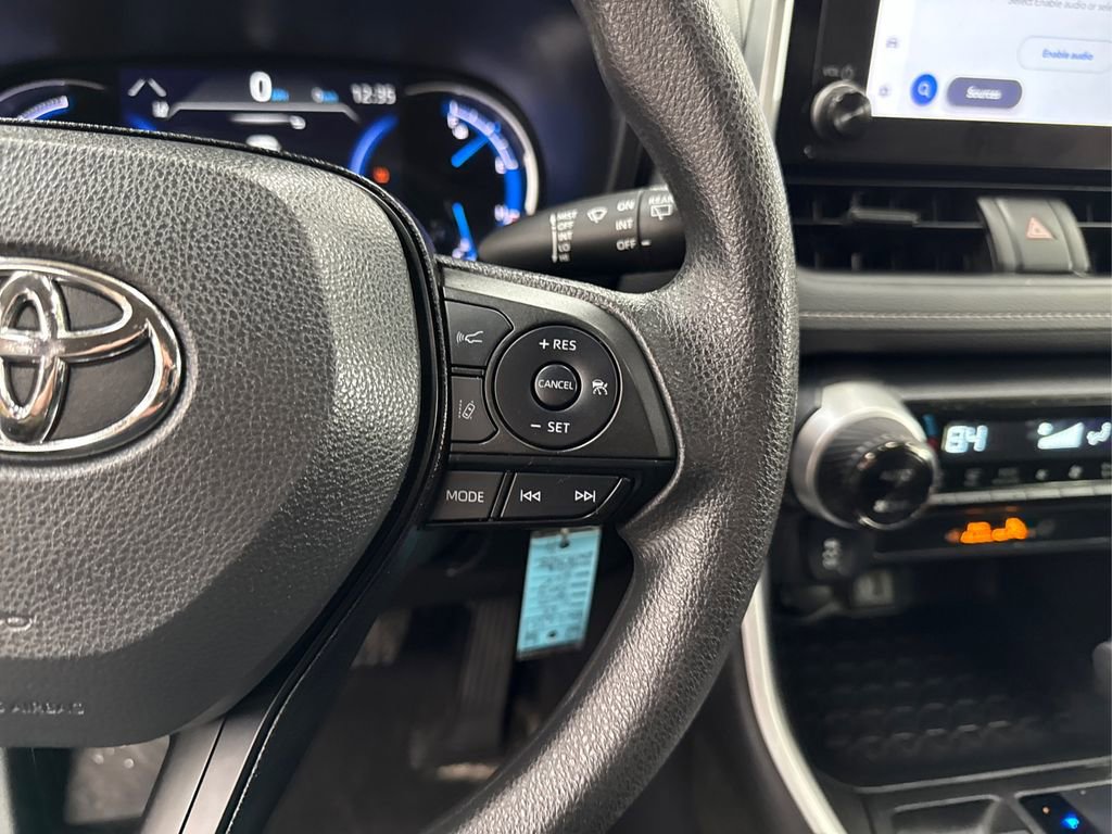 Used 2023 Toyota RAV4 LE image 26
