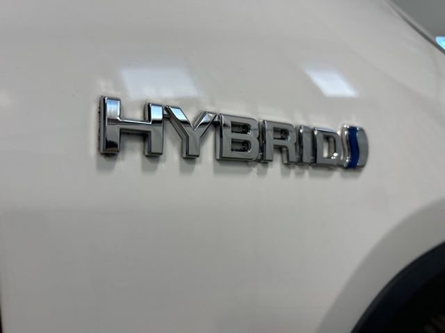 Used 2020 Toyota RAV4 XLE w/ Convenience Package image 6