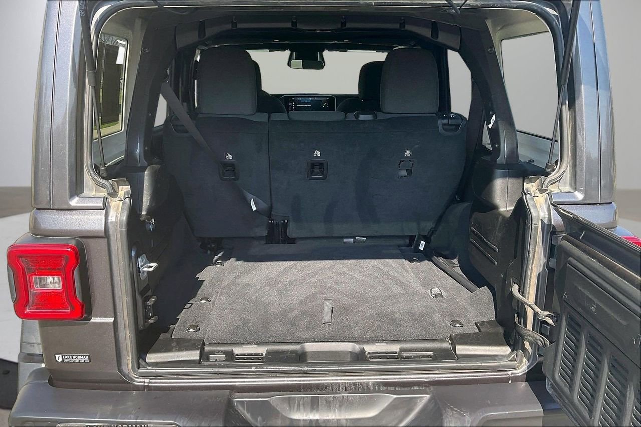 Certified 2025 Jeep Wrangler Unlimited Rubicon image 25