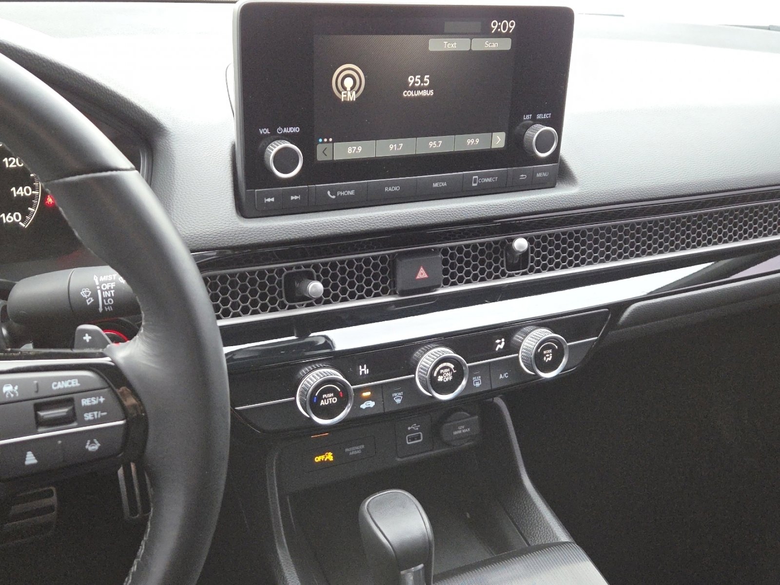 Used 2024 Honda Civic Sport image 27