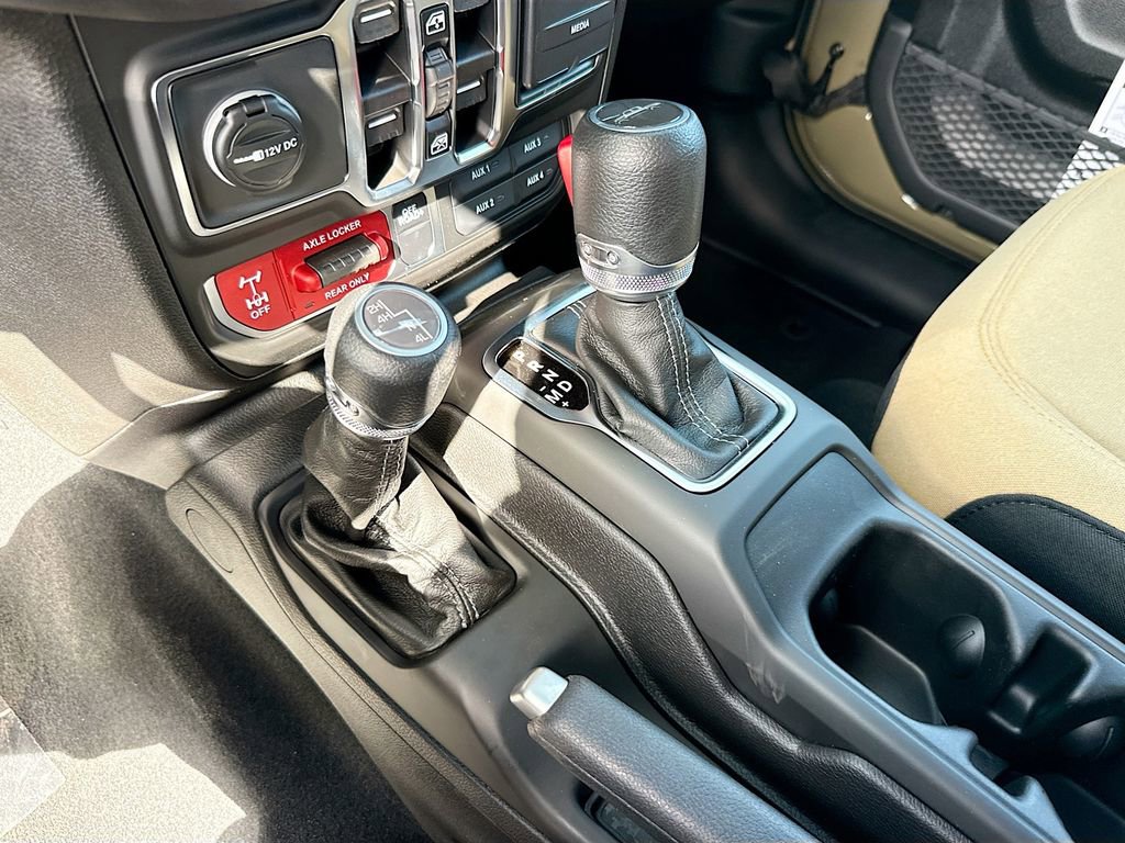 New 2026 Jeep Gladiator Willys AWD/4WD image 17