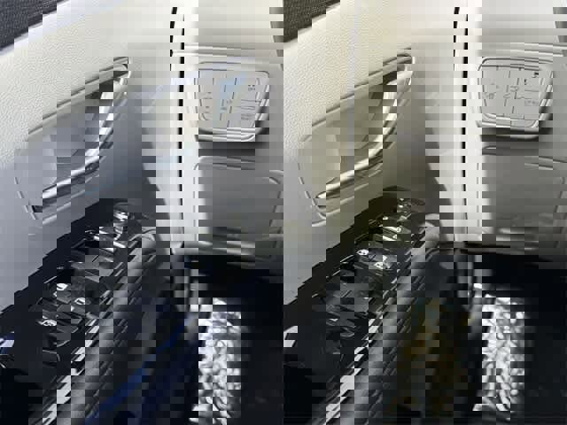 Used 2022 Hyundai Tucson SEL w/ Cargo Package image 14