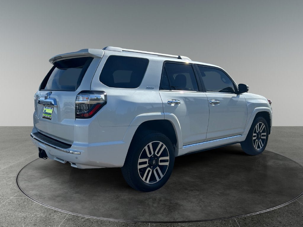 Used 2021 Toyota 4Runner Limited AWD/4WD image 10