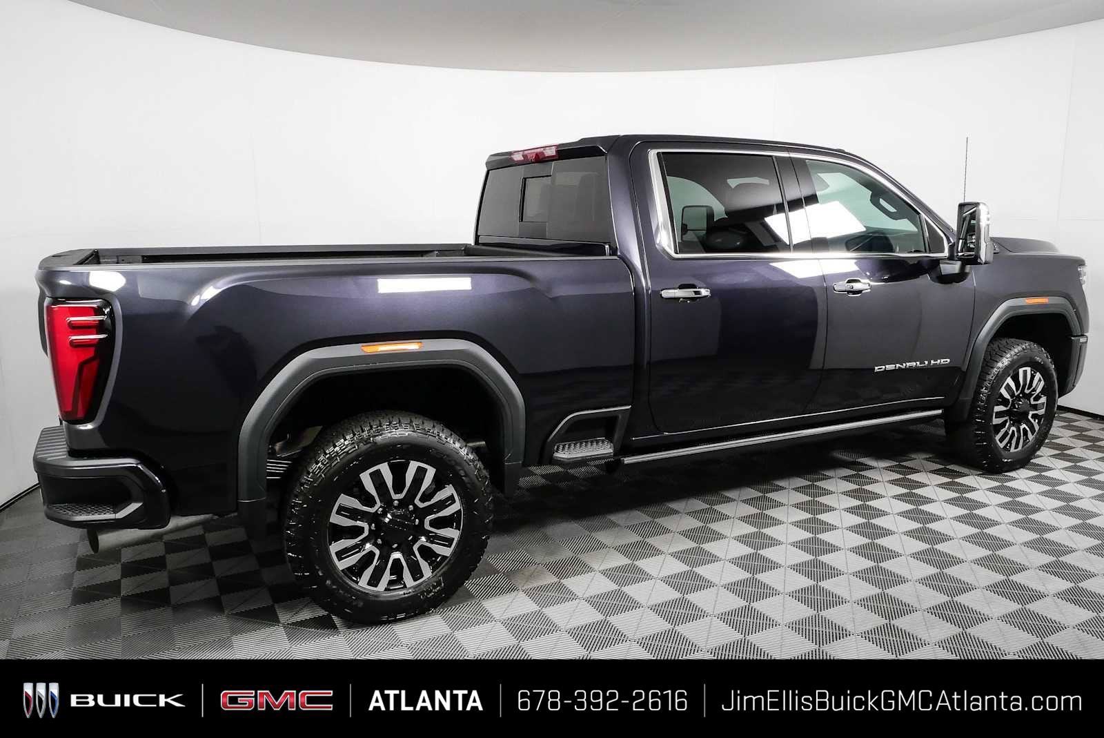 New 2026 GMC Sierra 2500 Denali Ultimate AWD/4WD image 2