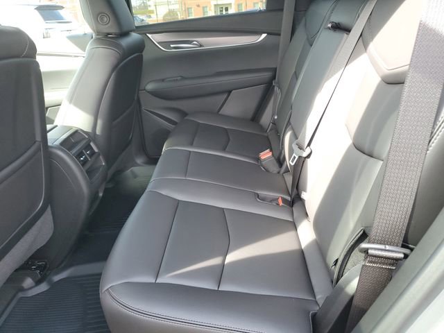 New 2026 Cadillac XT5 Luxury w/ LPO, Floor Liner Package image 24