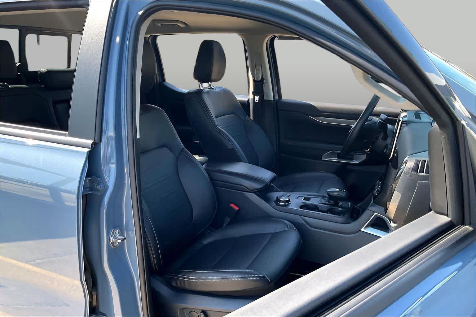 Used 2024 Ford Ranger Lariat AWD/4WD image 9