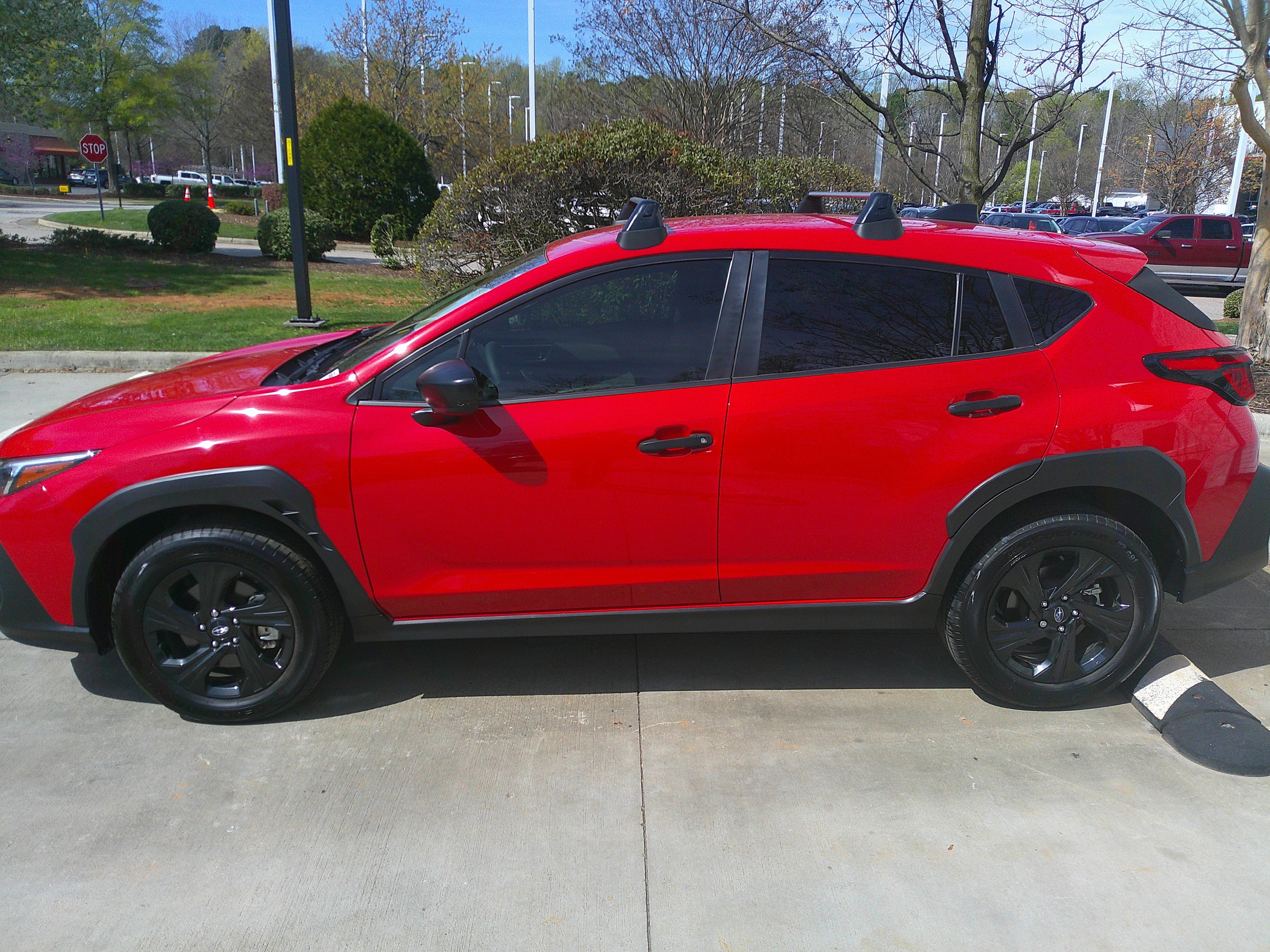 Used 2024 Subaru Crosstrek 2.0i image 8