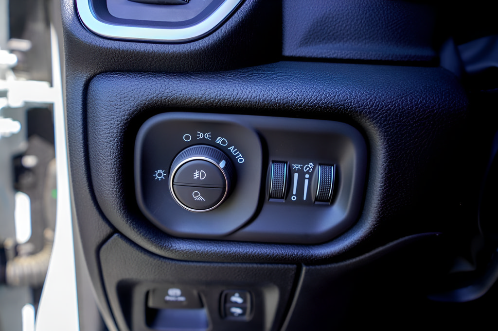 New 2026 RAM 1500 Lone Star AWD/4WD image 18