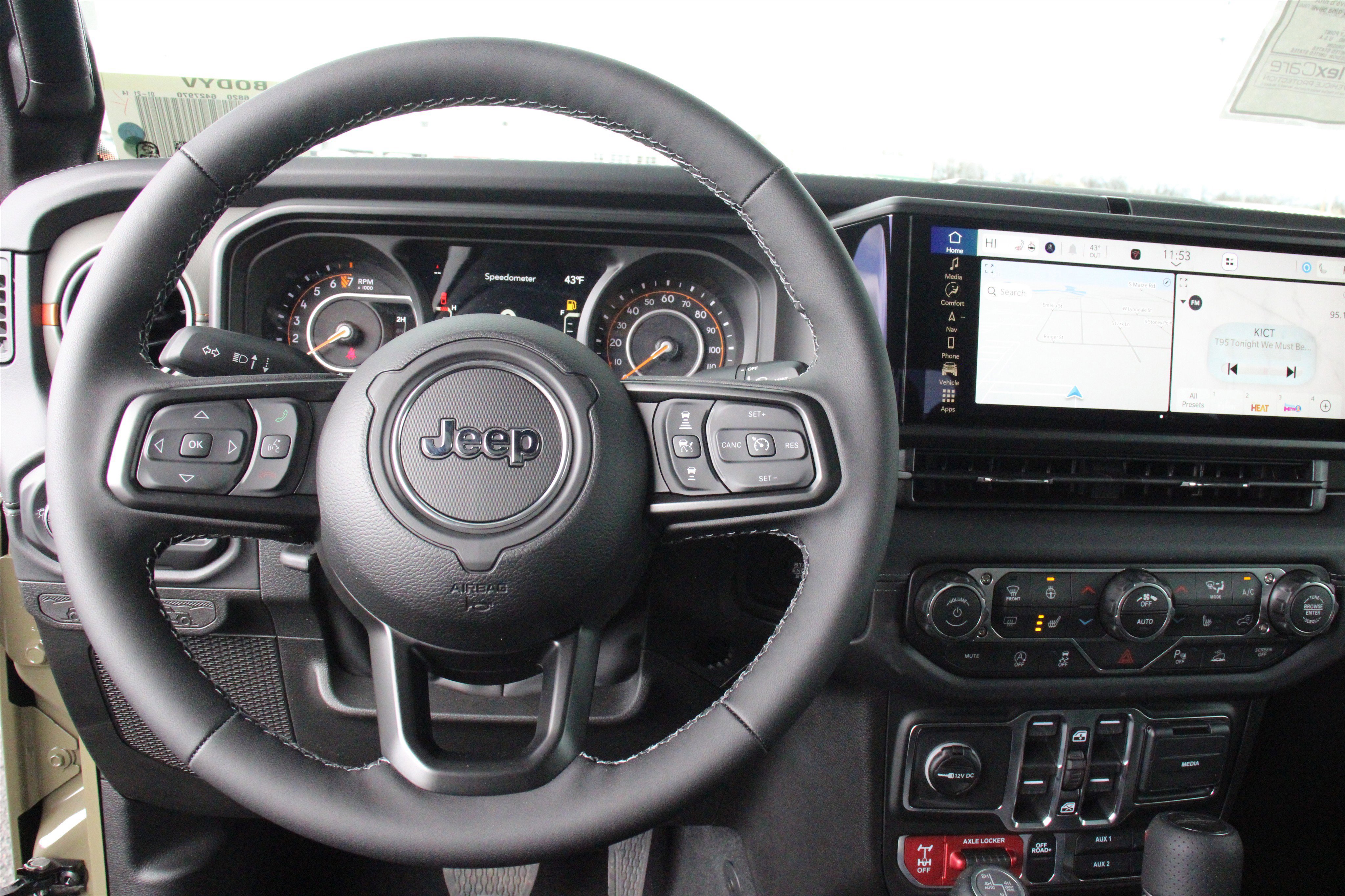 New 2026 Jeep Gladiator Mojave image 7