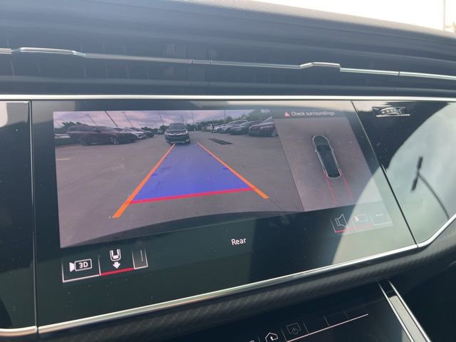 Used 2024 Audi SQ8 Premium Plus w/ Executive Package image 19