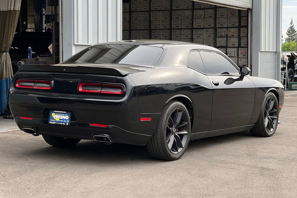 Used 2021 Dodge Challenger GT w/ Performance Handling Group image 4