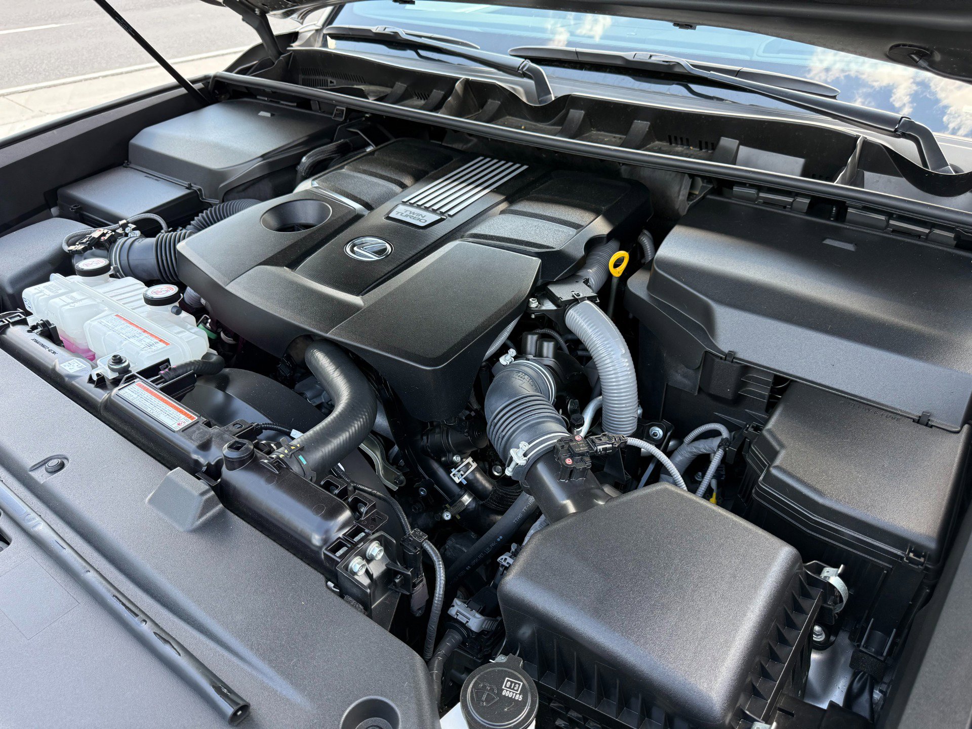 Used 2024 Lexus LX 600 F Sport image 61