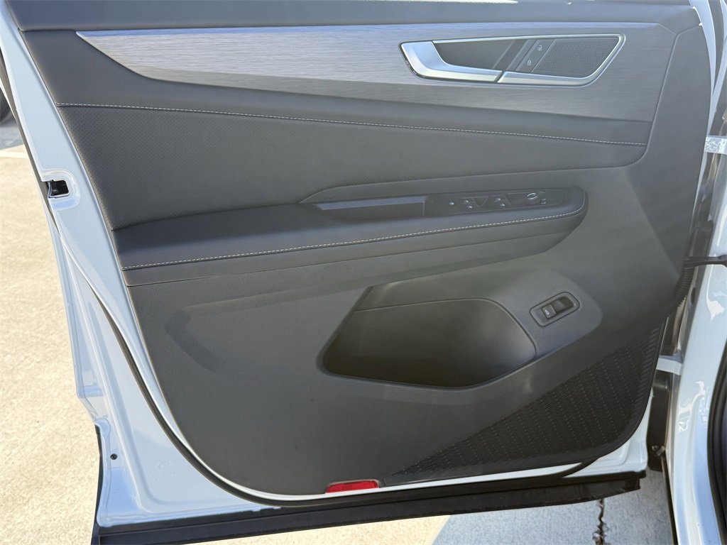 New 2026 Volkswagen Atlas Cross Sport SE image 10