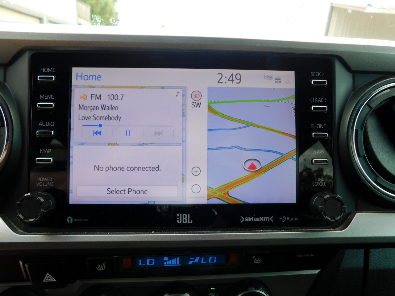 Used 2020 Toyota Tacoma Limited image 11