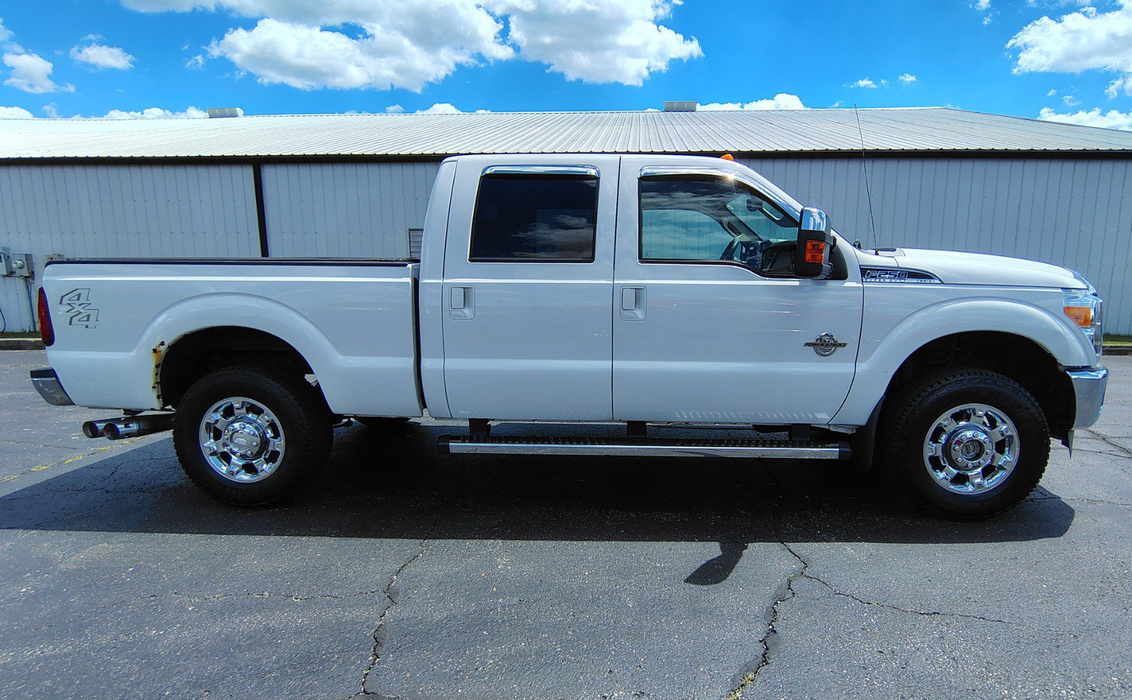 Used 2013 Ford F250 Lariat w/ Chrome Pkg AWD/4WD image 4