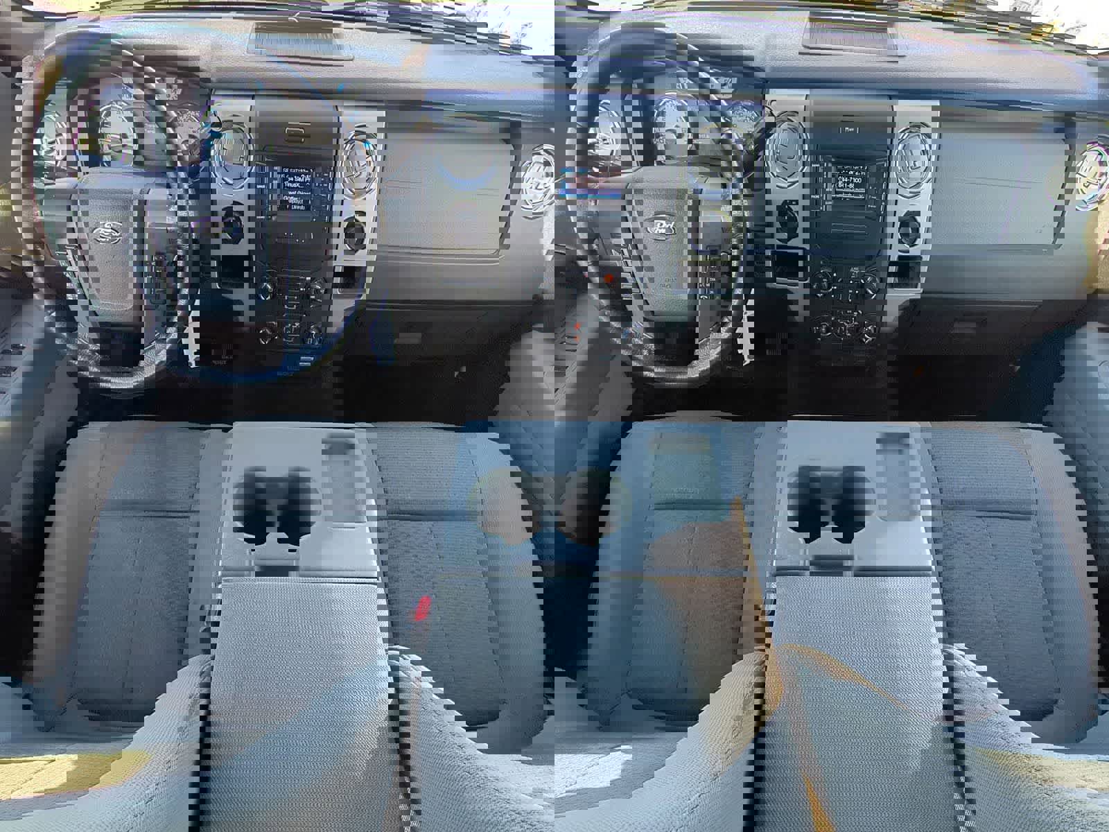 Used 2013 Ford F150 XLT w/ Mid Equipment Group image 15