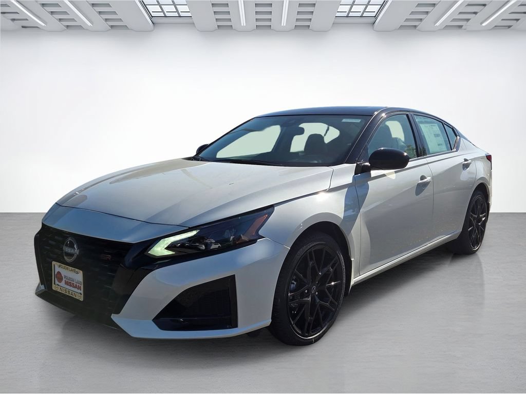 New 2026 Nissan Altima 2.5 SR w/ SR Midnight Edition Package AWD/4WD image 8