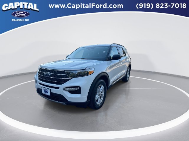 Used 2020 Ford Explorer XLT w/ Equipment Group 202A AWD/4WD image 4