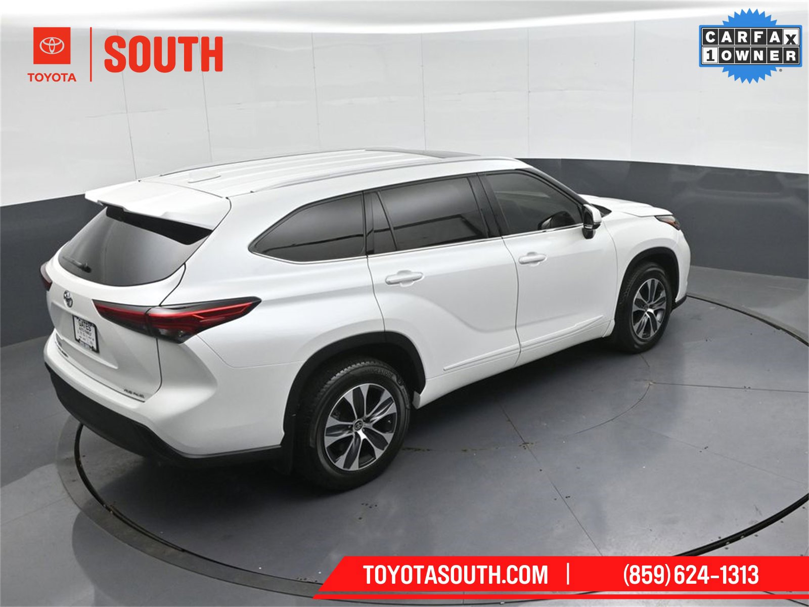 Used 2022 Toyota Highlander XLE image 48