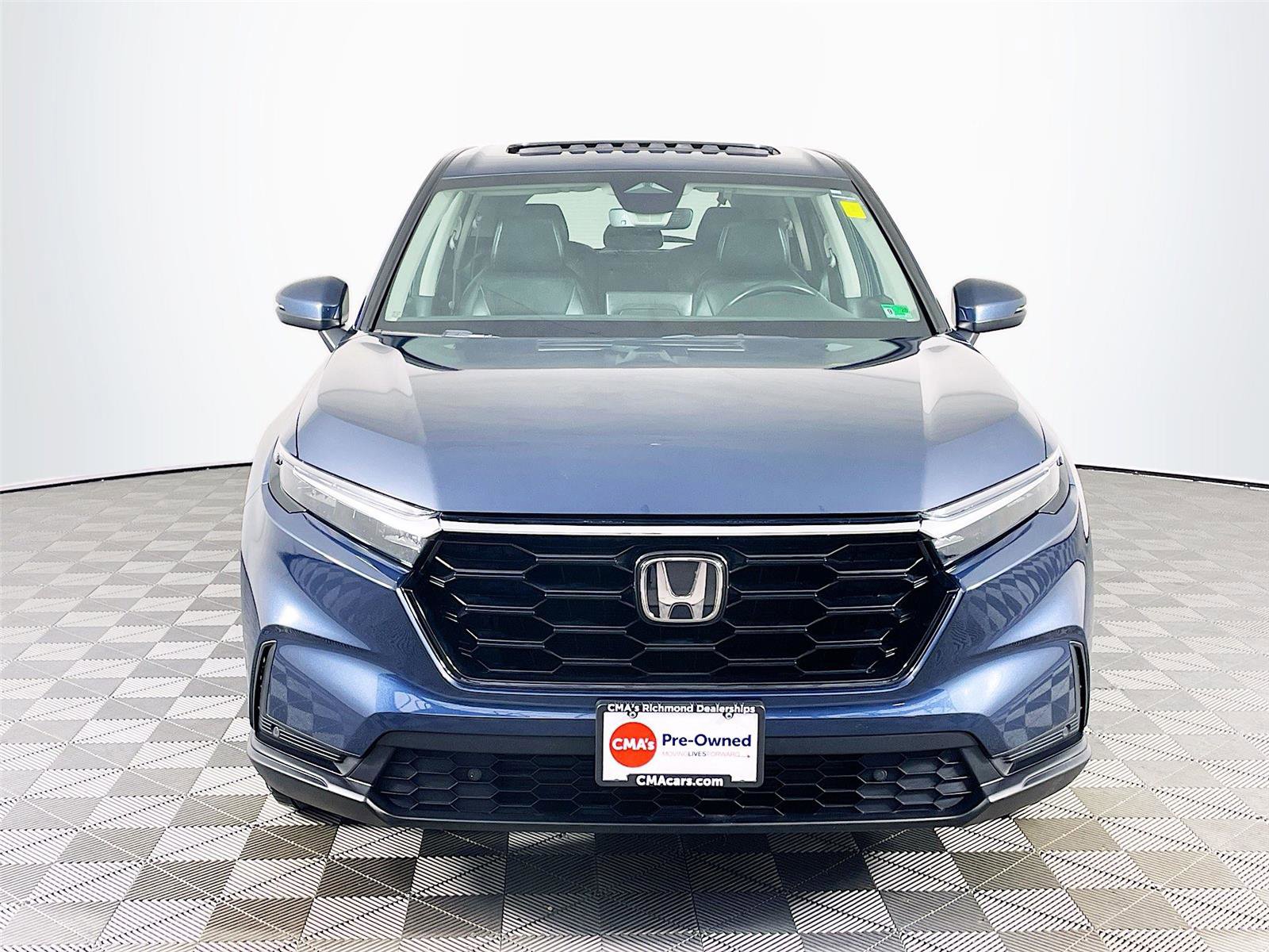 Used 2024 Honda CR-V EX-L image 2