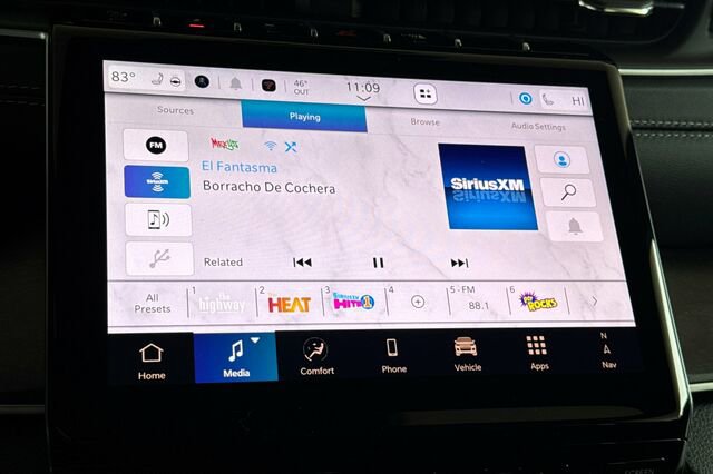 New 2025 Jeep Grand Cherokee Limited image 15