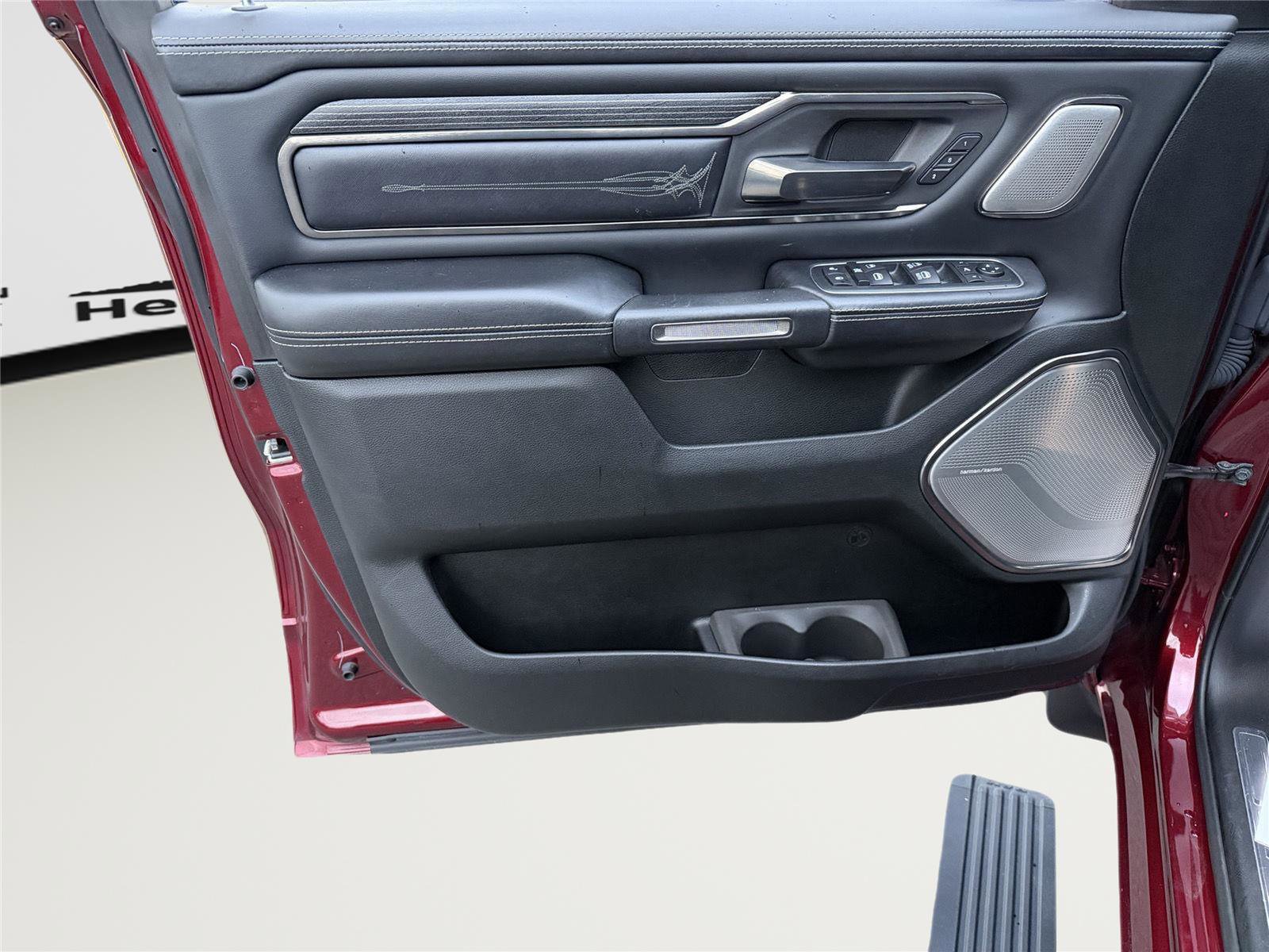 Used 2020 RAM 1500 Limited AWD/4WD image 9