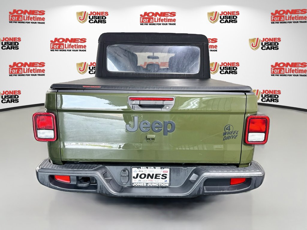 Used 2022 Jeep Gladiator Sport AWD/4WD image 15