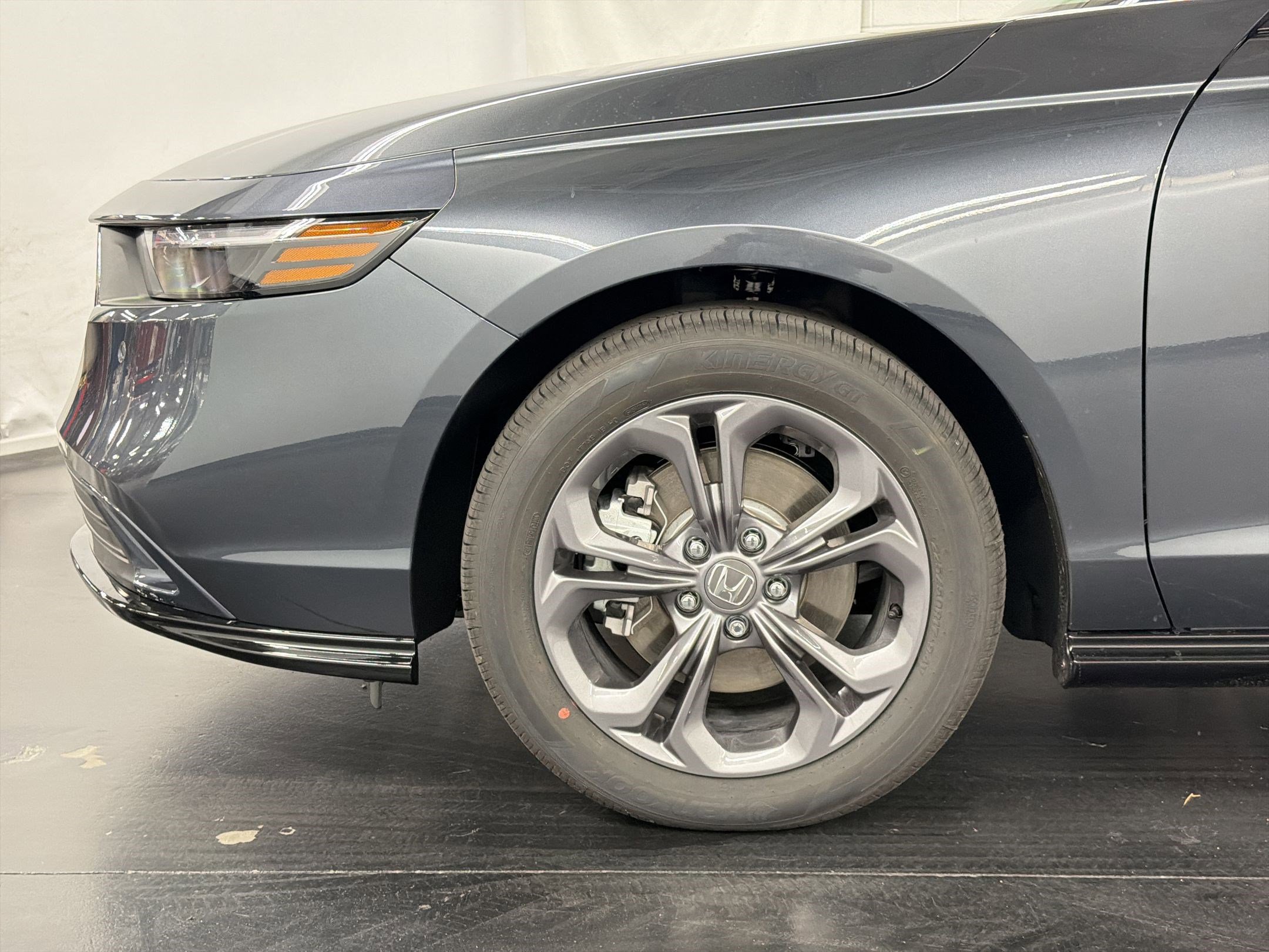New 2026 Honda Accord EX-L image 11
