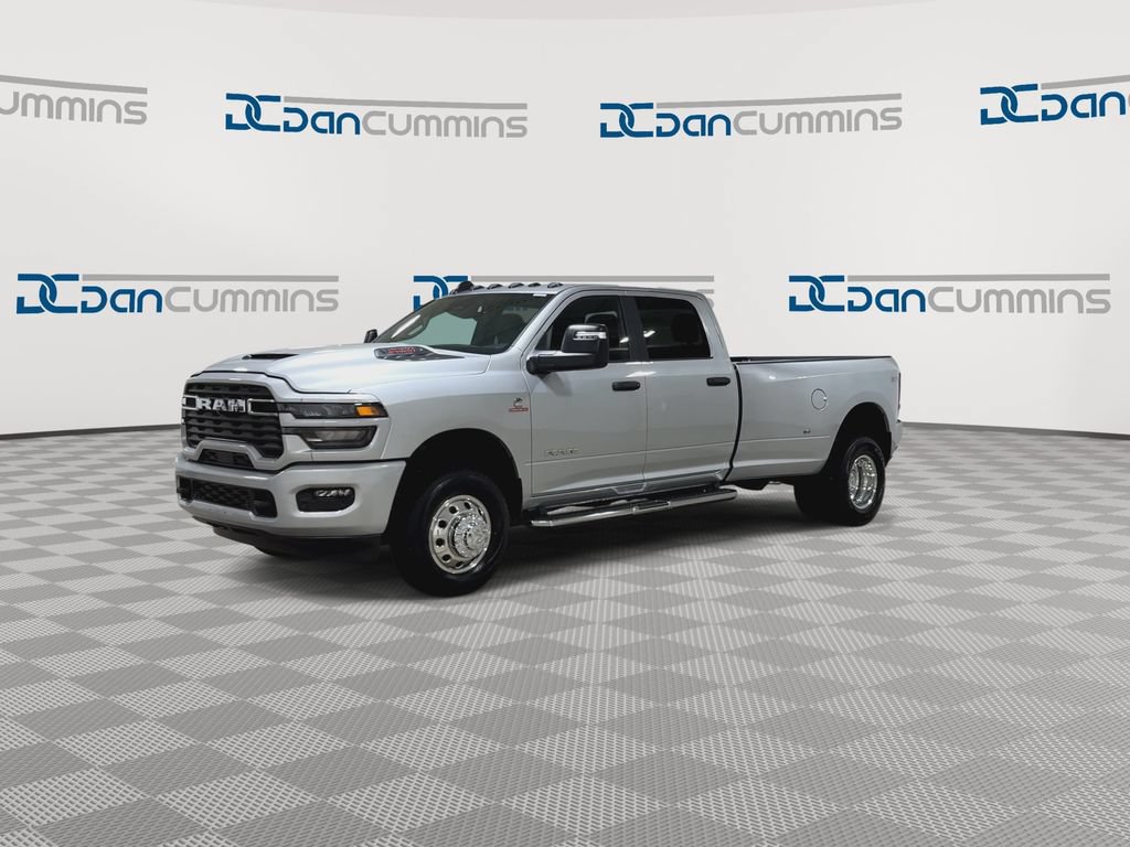 New 2026 RAM 3500 Big Horn AWD/4WD image 4