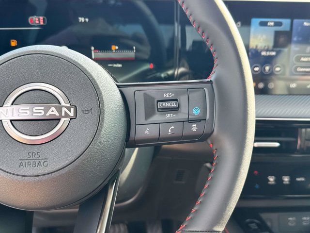 New 2027 Nissan Kicks SR FWD image 26