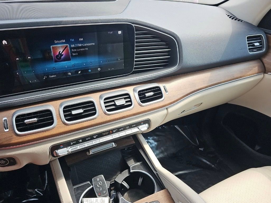 Used 2023 Mercedes-Benz GLE 350 4MATIC image 6