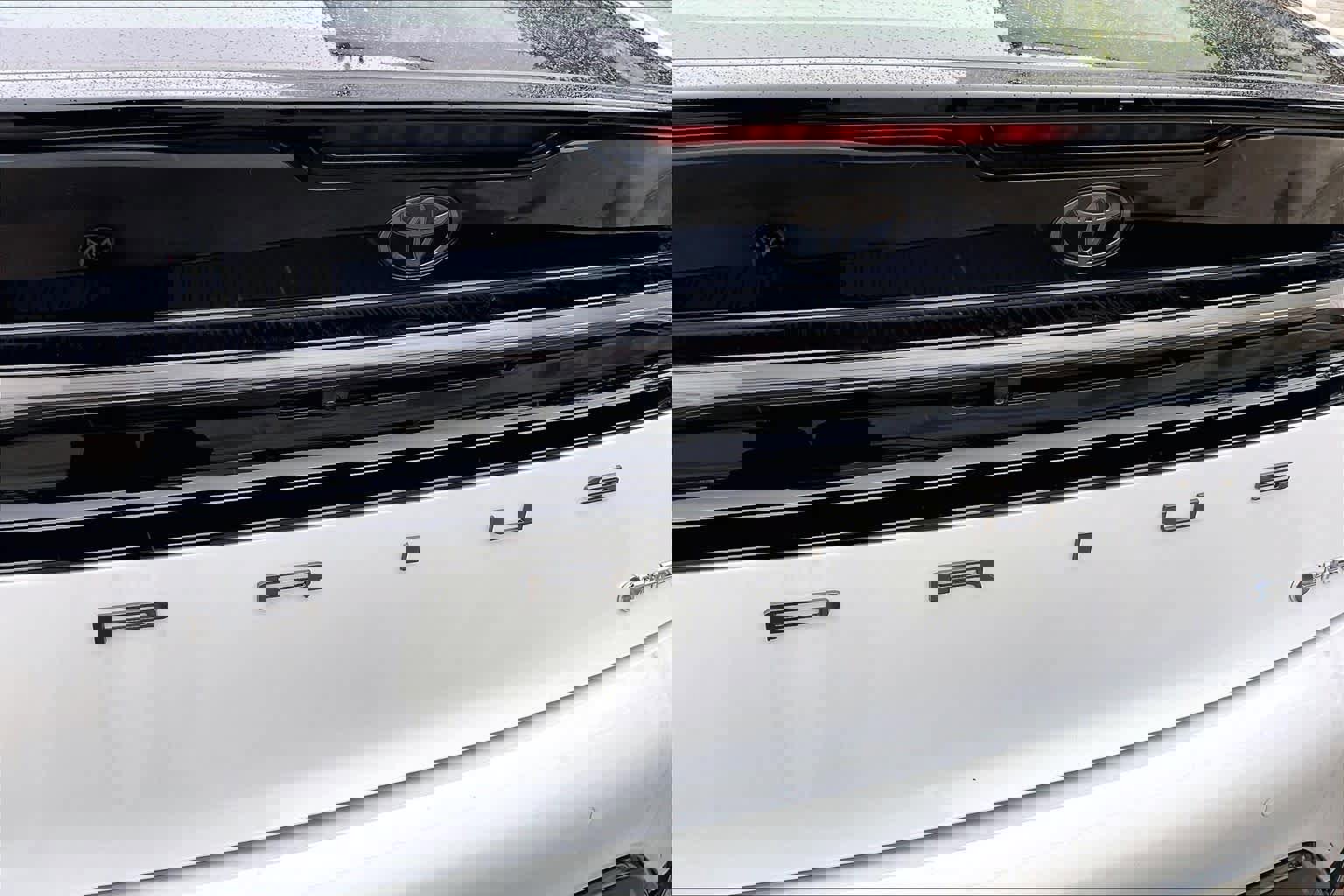 New 2026 Toyota Prius XSE image 15