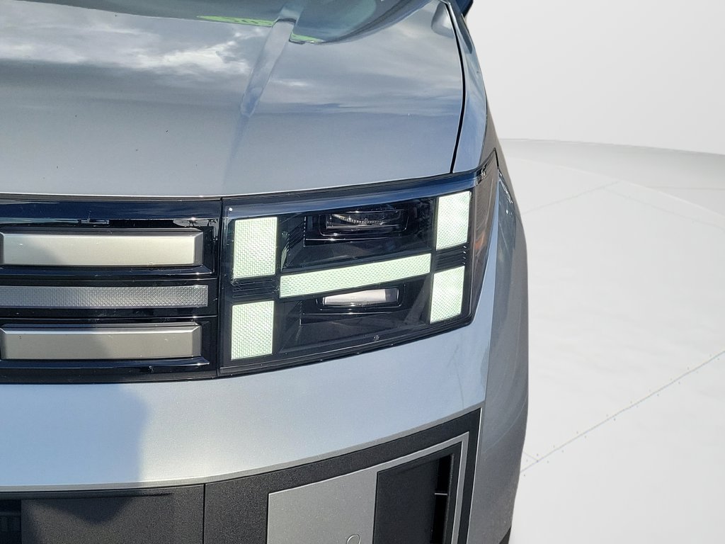 Certified 2026 Hyundai Santa Fe SEL FWD image 29