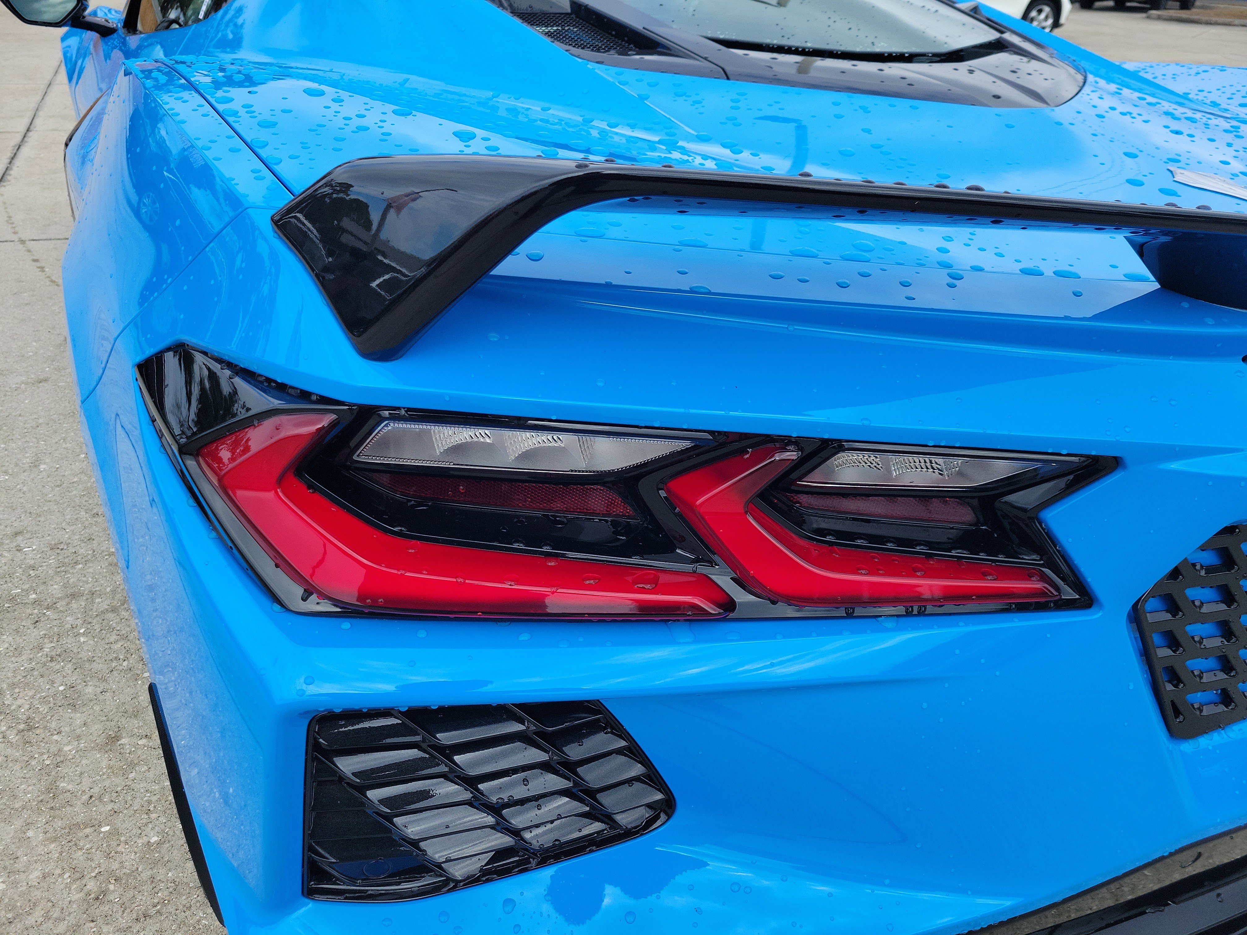 Used 2021 Chevrolet Corvette Stingray Premium Cpe w/ Z51 Performance Package image 10