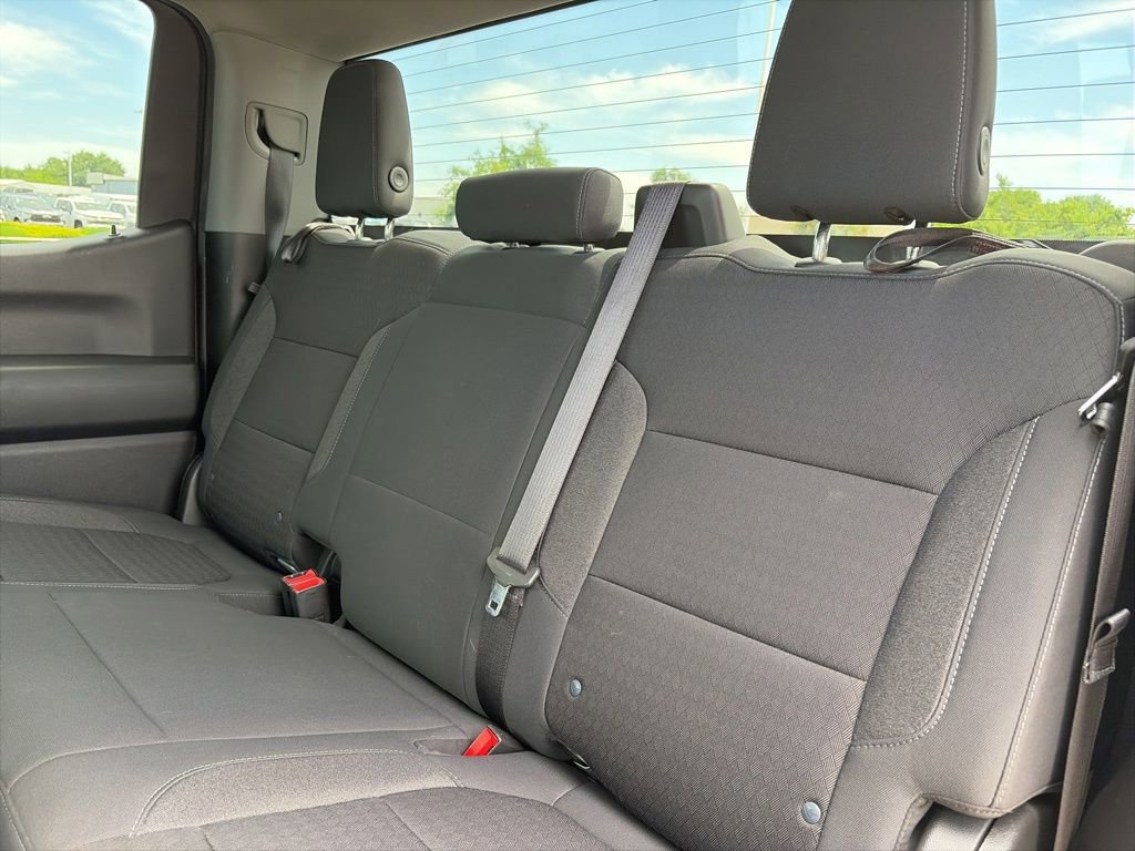 Used 2021 Chevrolet Silverado 1500 LT AWD/4WD image 44