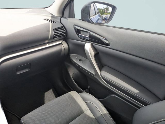 Used 2022 Mitsubishi Eclipse Cross SE FWD image 16
