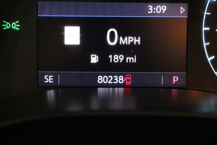 Used 2021 GMC Canyon AT4 w/ Driver Alert Package image 5