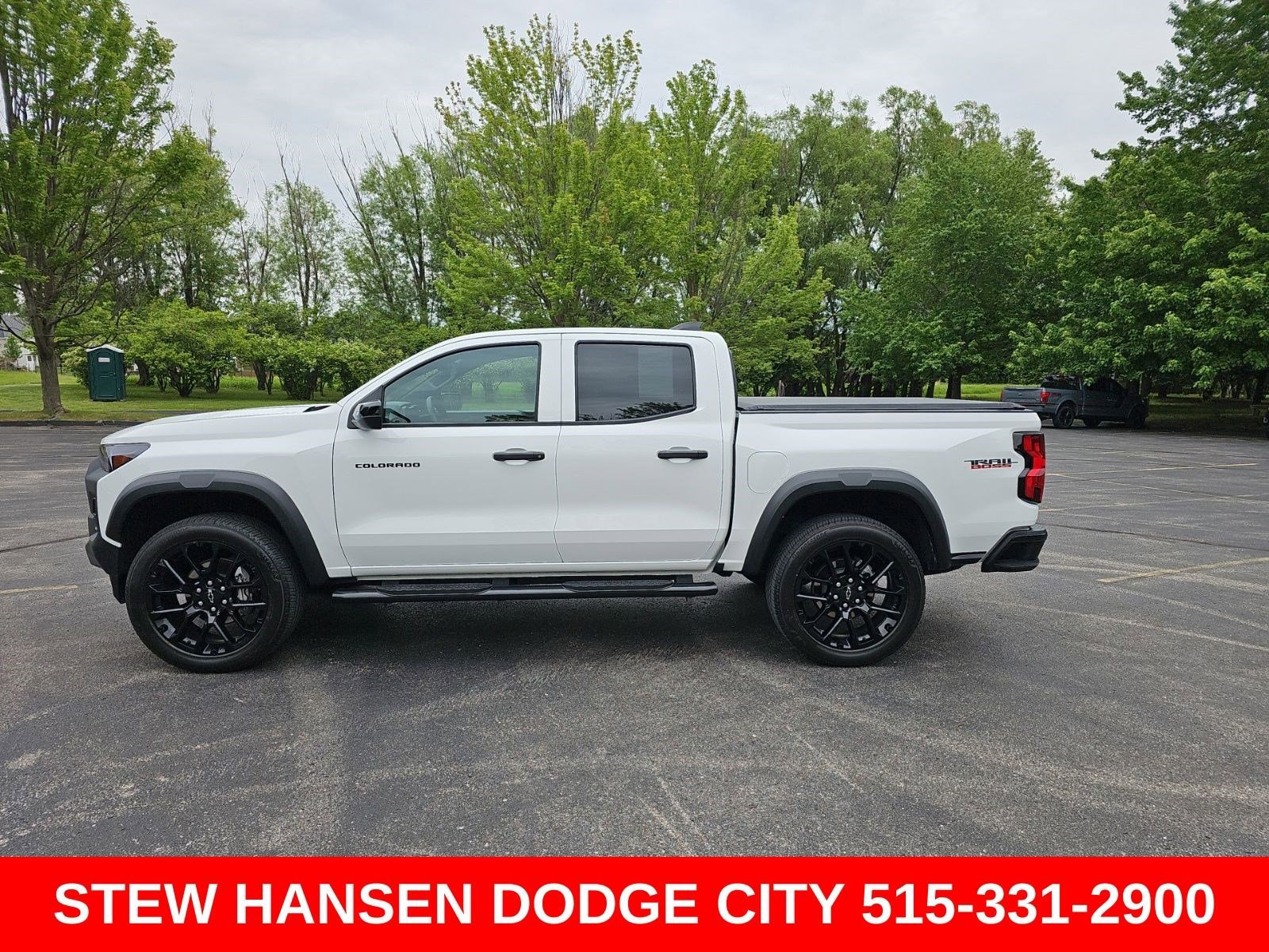 Used 2023 Chevrolet Colorado Trail Boss w/ Advanced Trailering Package AWD/4WD image 1